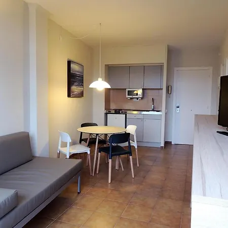 Belvilla By Oyo La Pineda Appartement *
