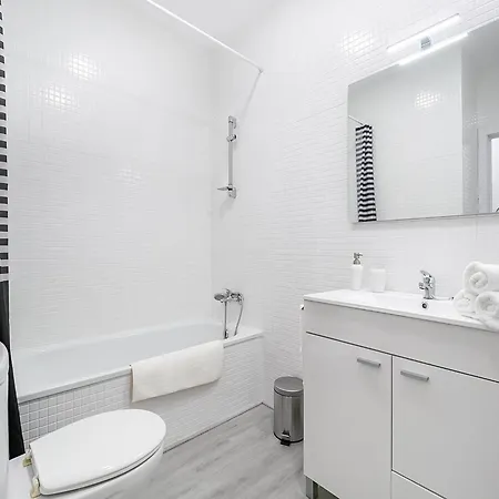 Belvilla By Oyo La Pineda Appartement *